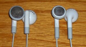 IPod Earbuds.JPG