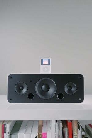 IPod Hi-Fi 2.jpg